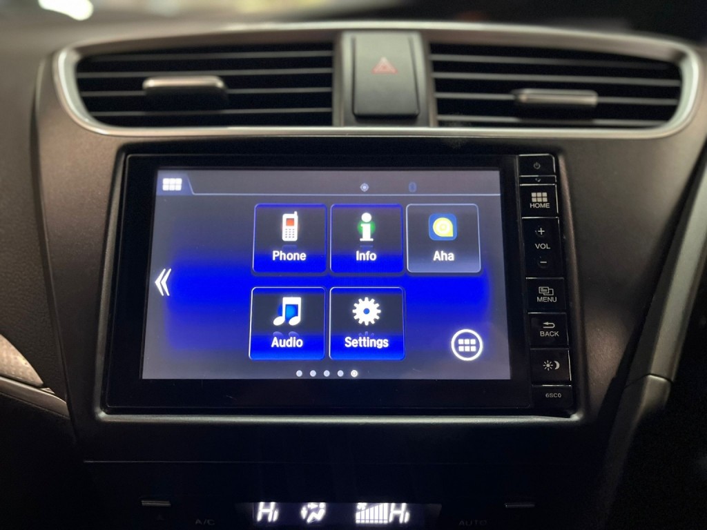 HONDA CIVIC 1.8 i-VTEC Sport 2015