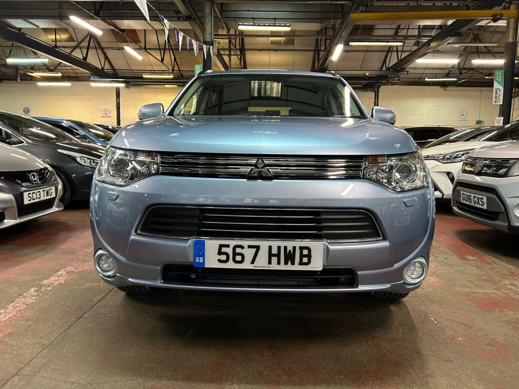 View MITSUBISHI OUTLANDER 2.0 h 12kWh GX4h