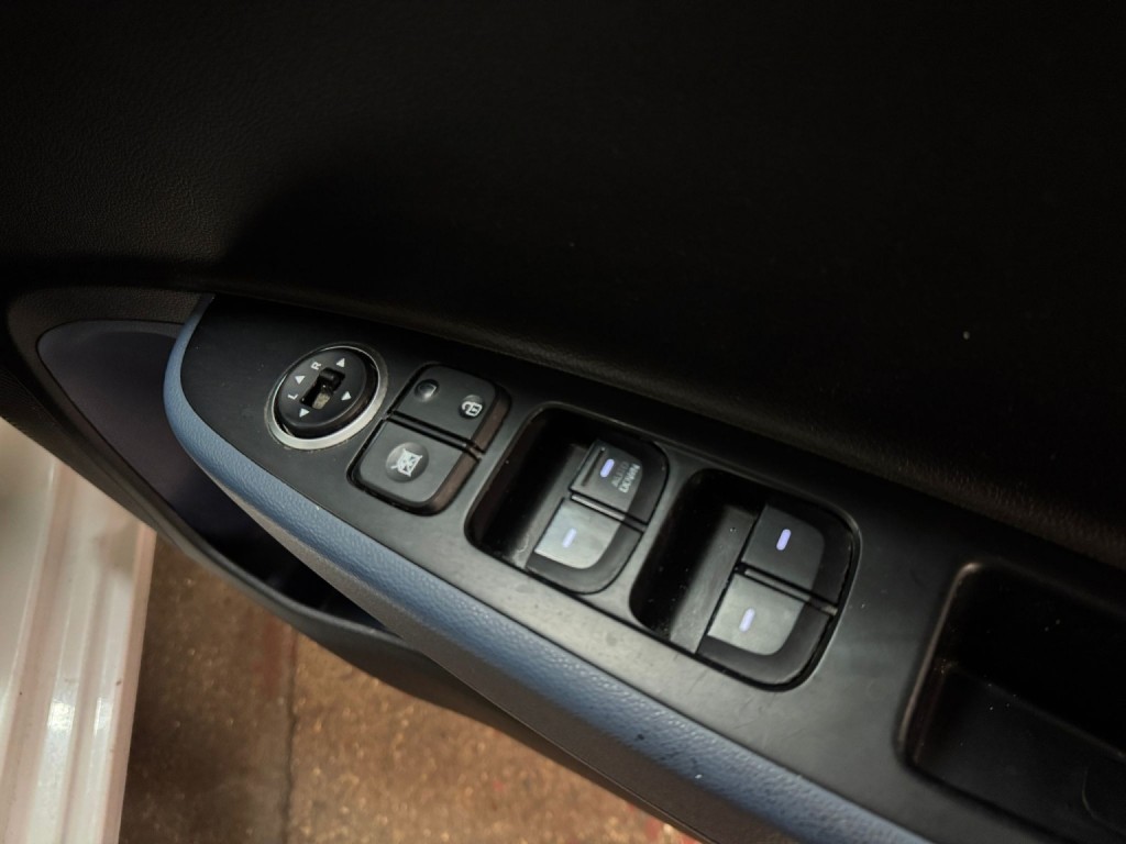 HYUNDAI I10 1.0 SE 2016