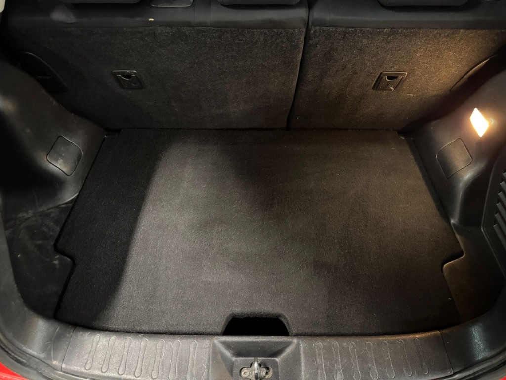 NISSAN JUKE 1.6 Visia 2014