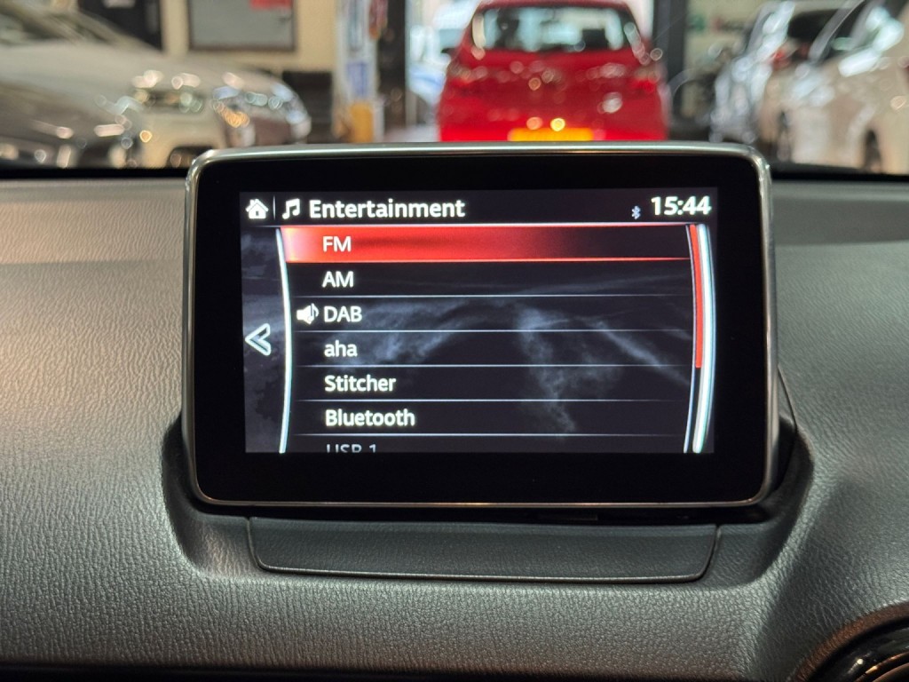 MAZDA MAZDA2 1.5 SKYACTIV-G Sports Launch Edition 2015