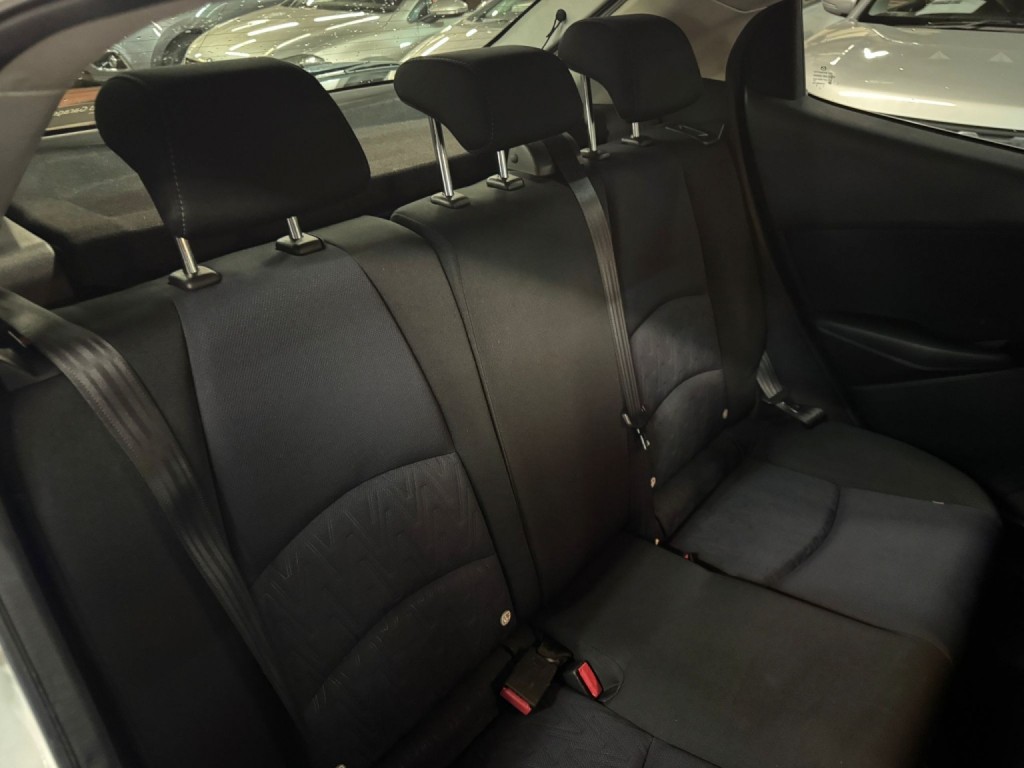 MAZDA MAZDA2 1.5 SKYACTIV-G Sports Launch Edition 2015