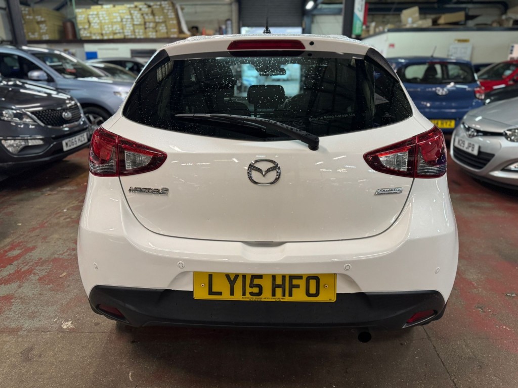 MAZDA MAZDA2 1.5 SKYACTIV-G Sports Launch Edition 2015