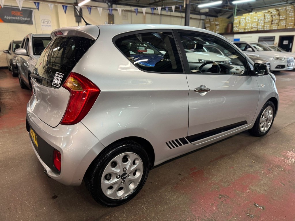 KIA PICANTO 1.0 City 2013