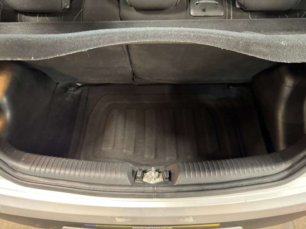 KIA PICANTO 1.0 City 2013