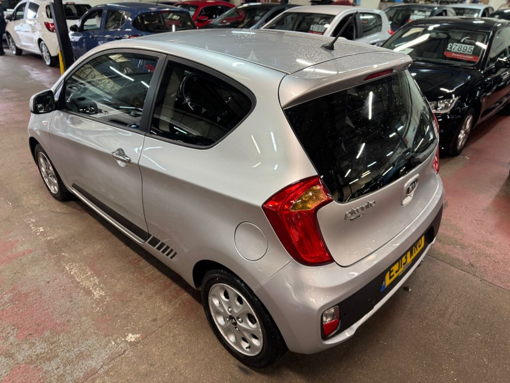 KIA PICANTO 1.0 City 2013