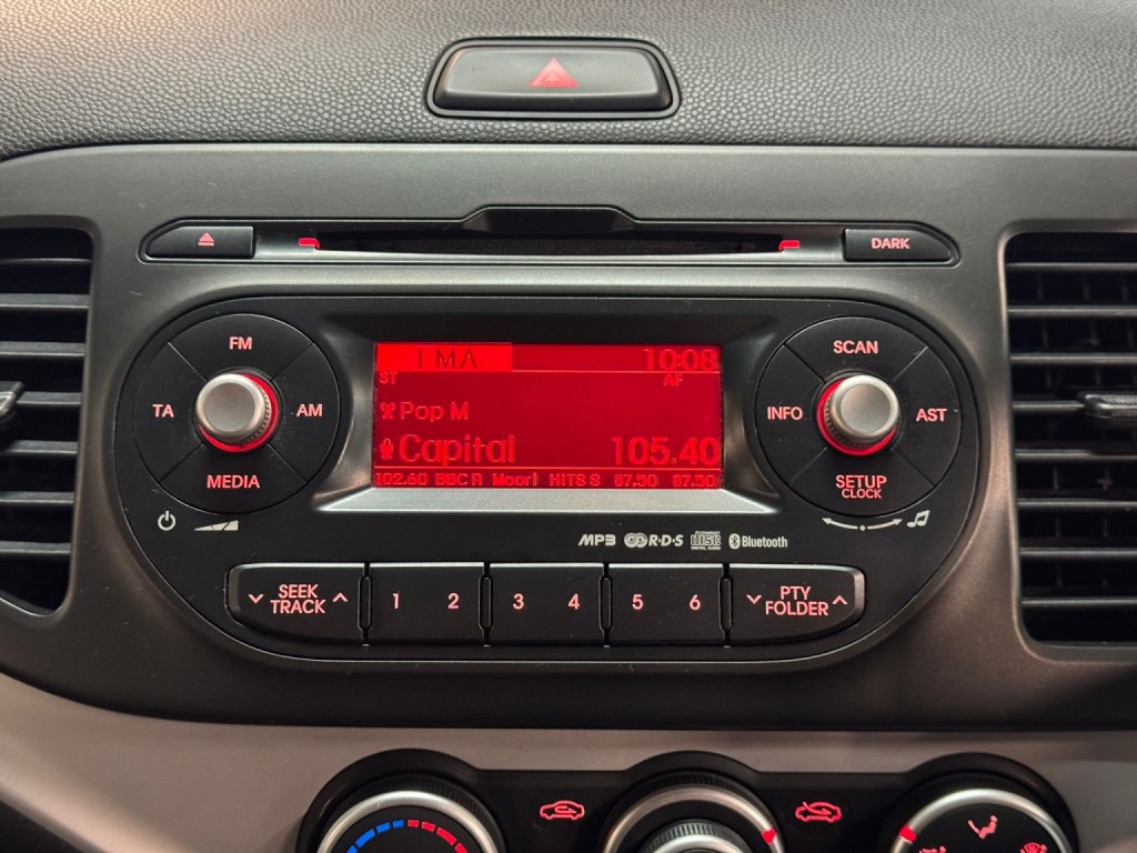 KIA PICANTO 1.0 City 2013