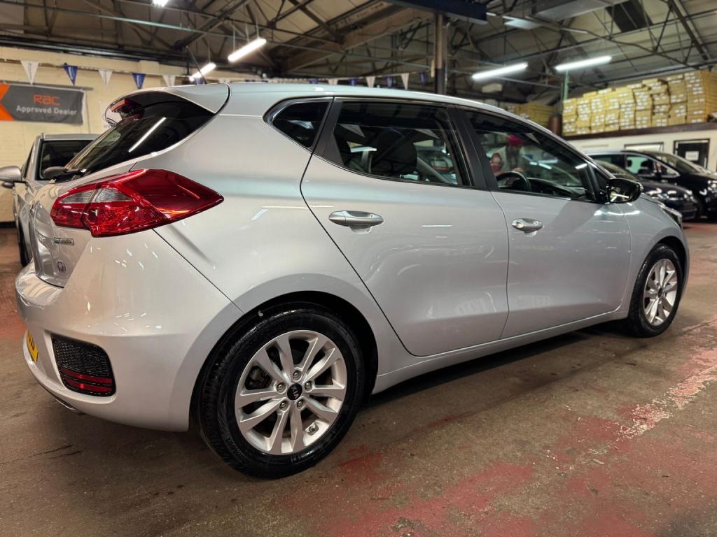 KIA CEED 1.6 CRDi 2 2016