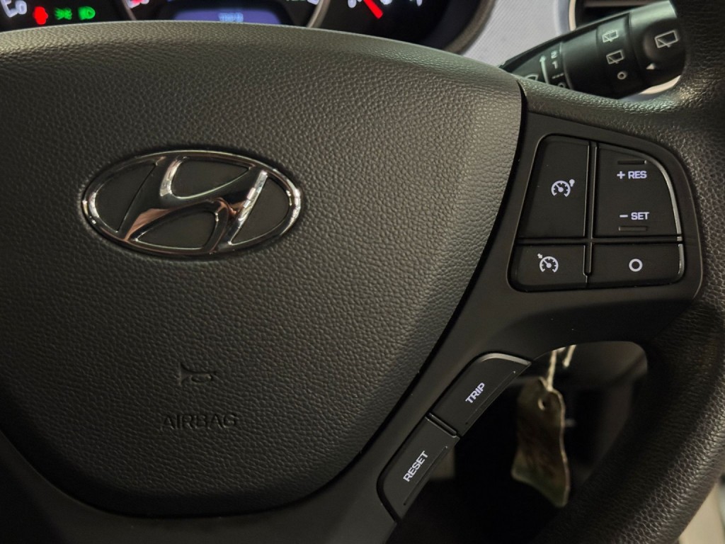 HYUNDAI I10 1.0 SE 2014