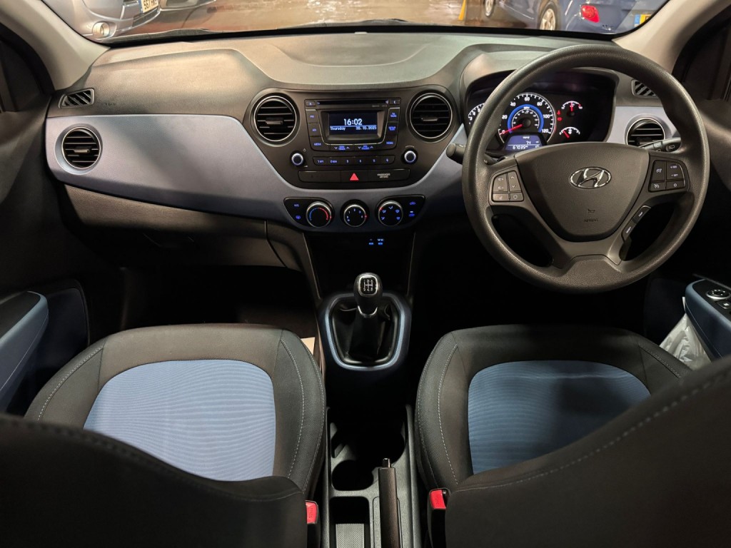 HYUNDAI I10 1.0 SE 2014