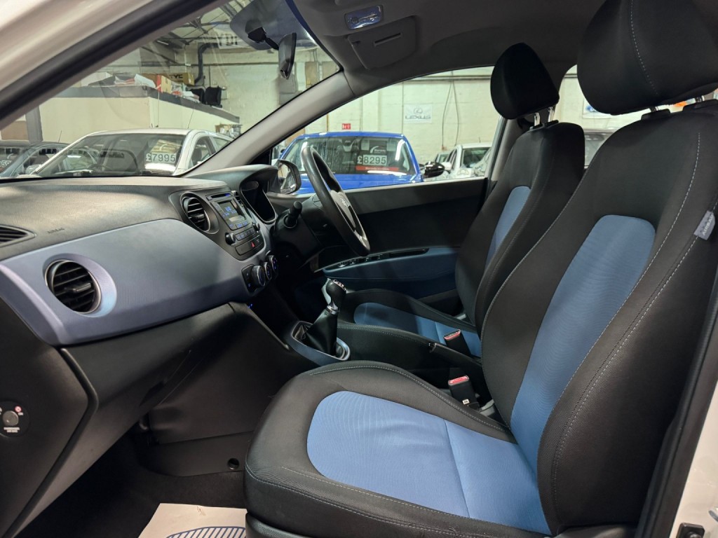 HYUNDAI I10 1.0 SE 2014