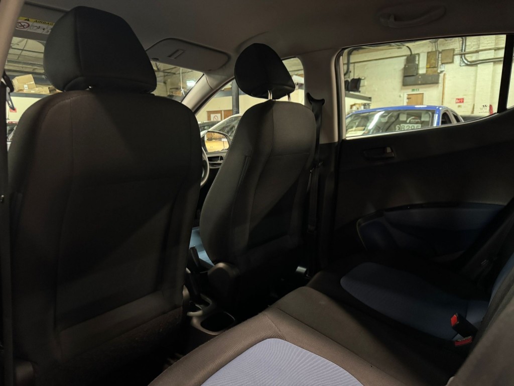 HYUNDAI I10 1.0 SE 2014