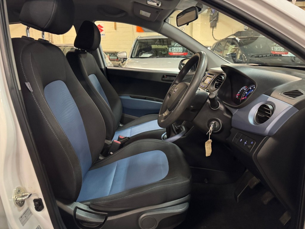 HYUNDAI I10 1.0 SE 2014