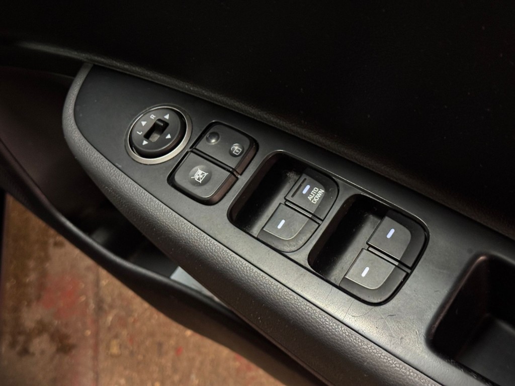 HYUNDAI I10 1.0 SE 2018