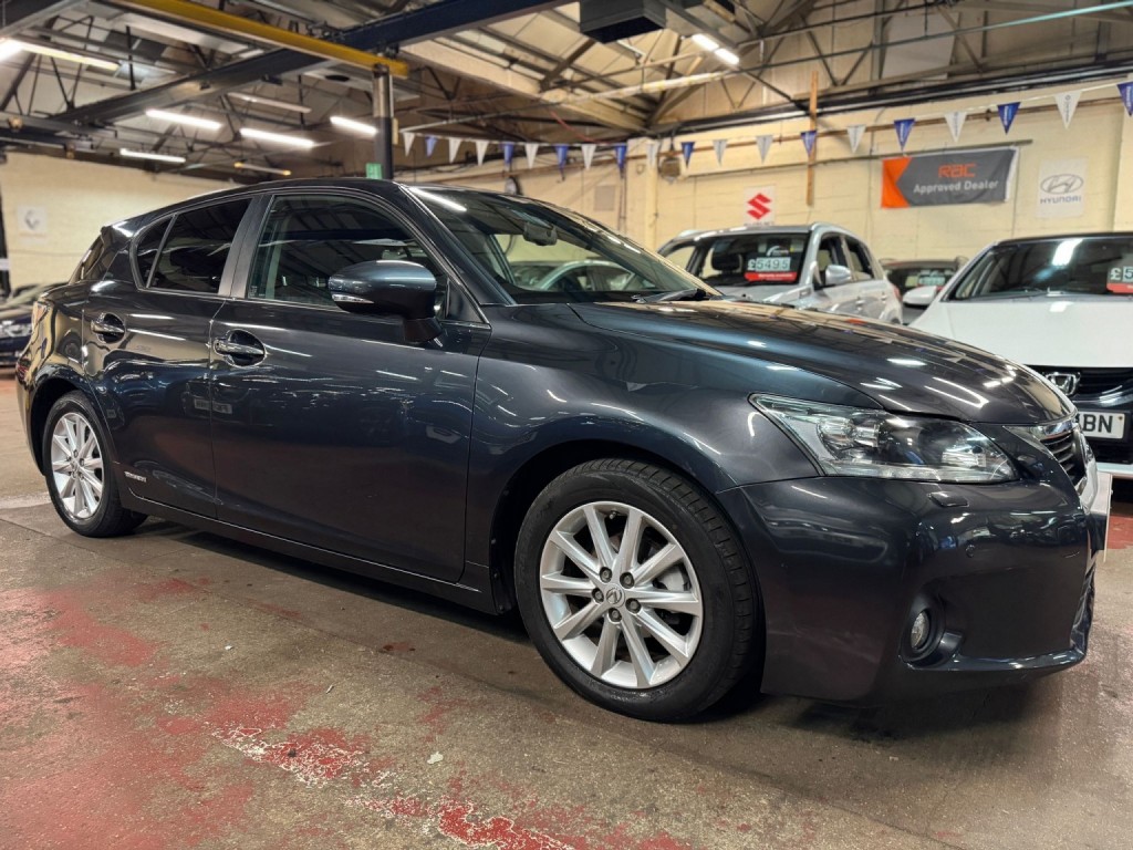 View LEXUS CT 1.8 200h SE-L