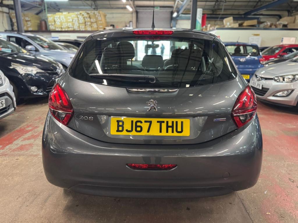 PEUGEOT 208 1.2 PureTech Active 2017