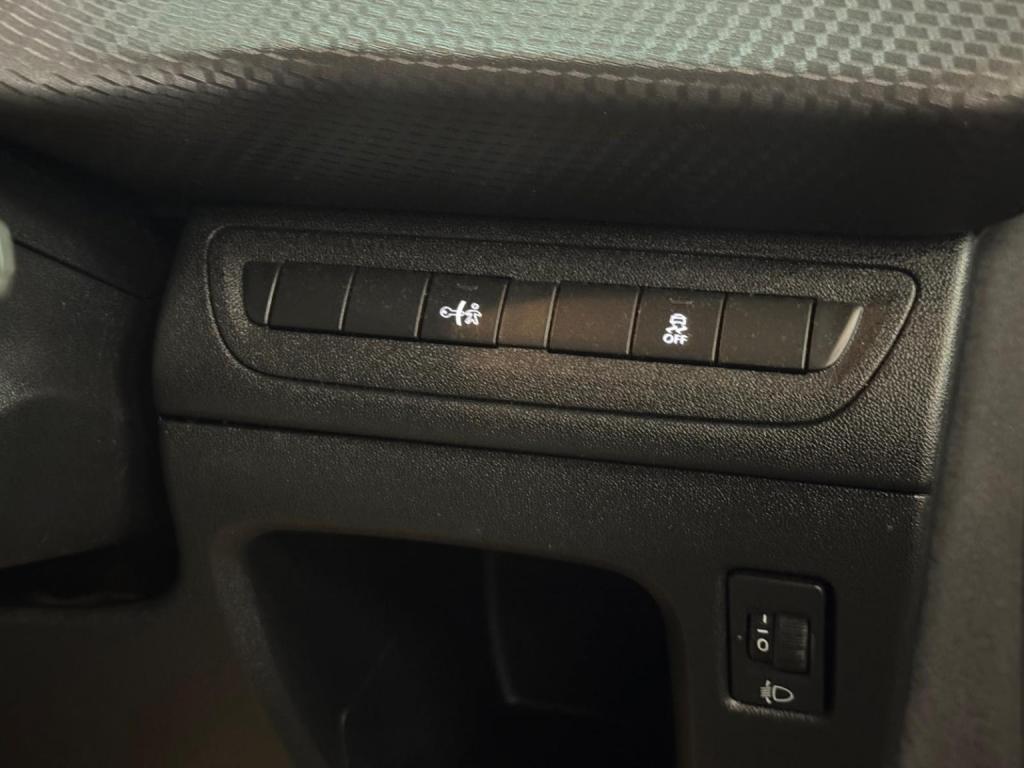 PEUGEOT 208 1.2 PureTech Active 2017