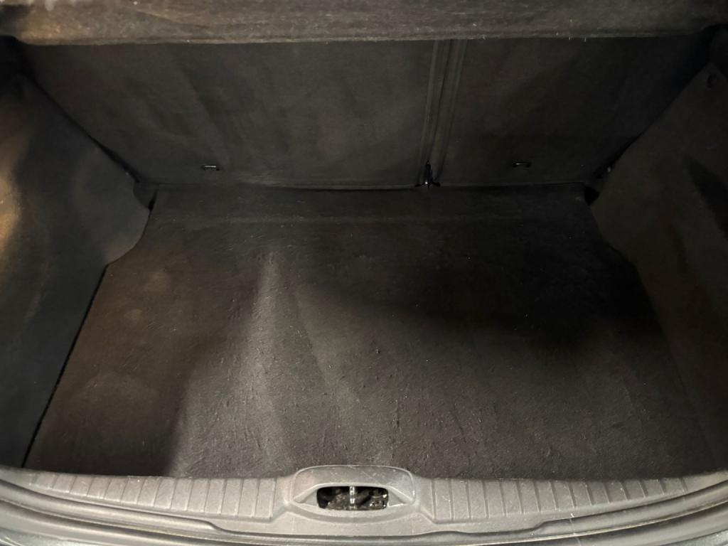 PEUGEOT 208 1.2 PureTech Active 2017