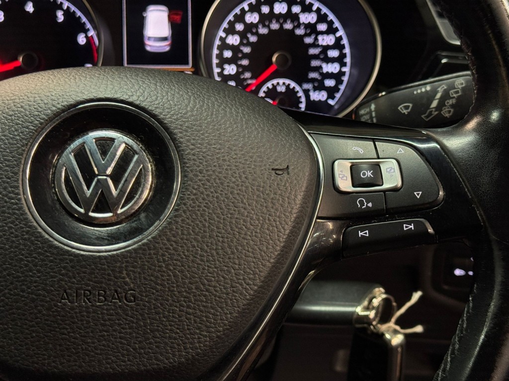 VOLKSWAGEN TOURAN 1.4 TSI BlueMotion Tech SEL 2016