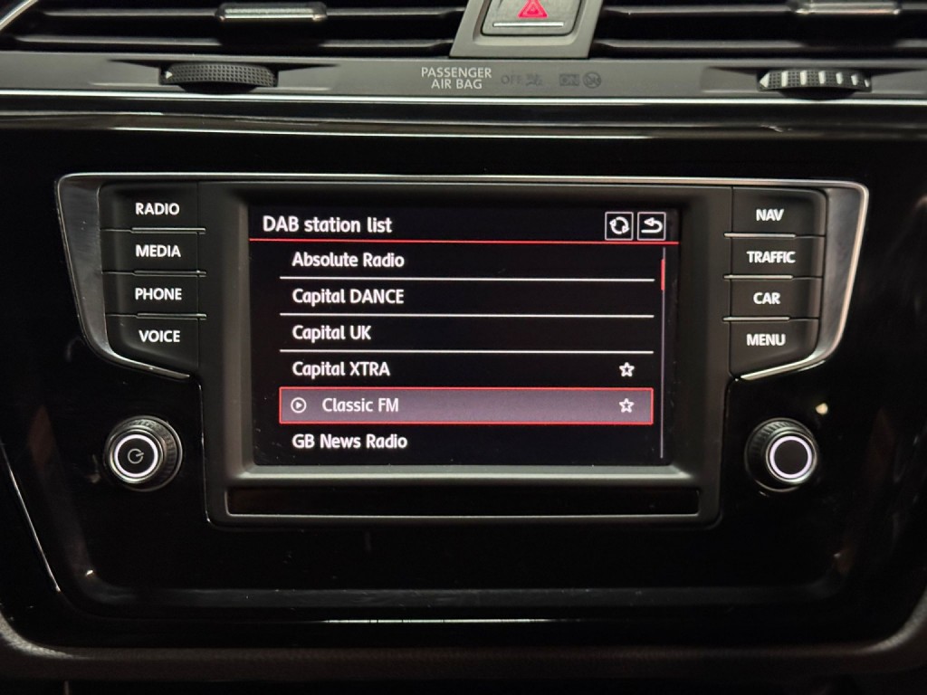 VOLKSWAGEN TOURAN 1.4 TSI BlueMotion Tech SEL 2016