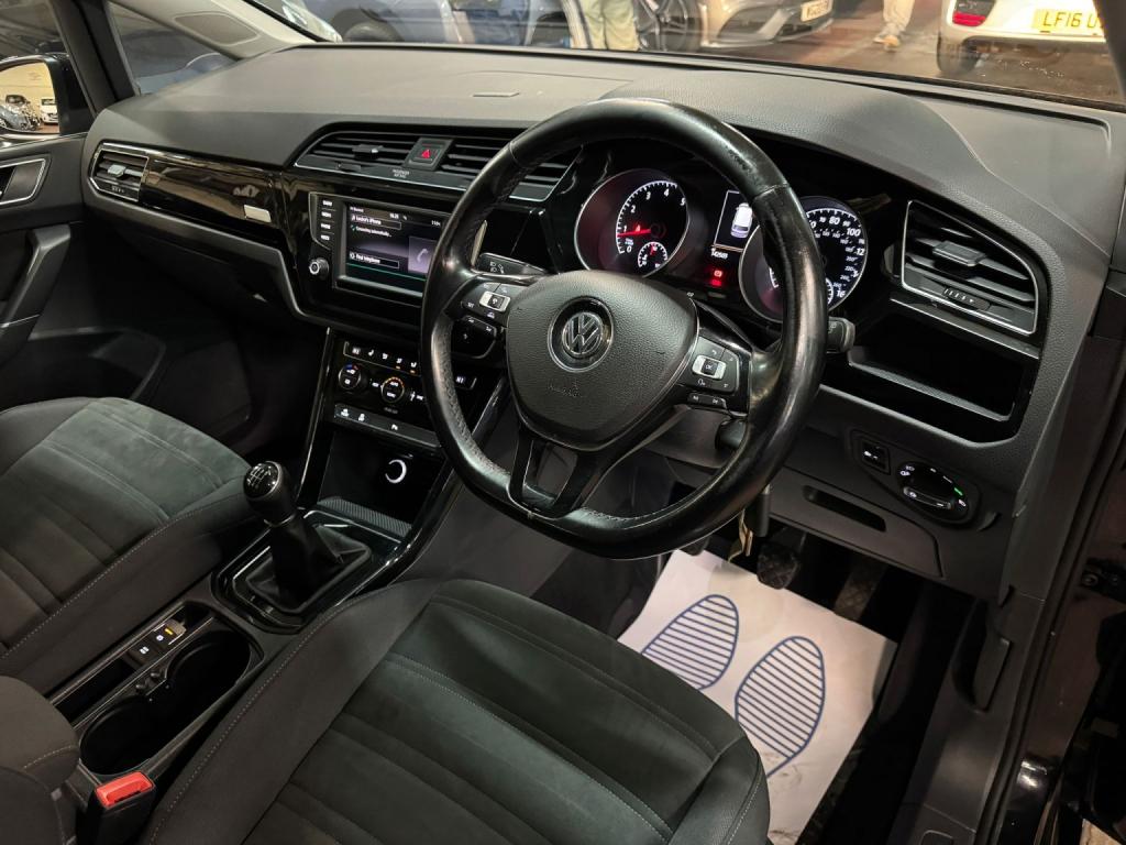 VOLKSWAGEN TOURAN 1.4 TSI BlueMotion Tech SEL 2016