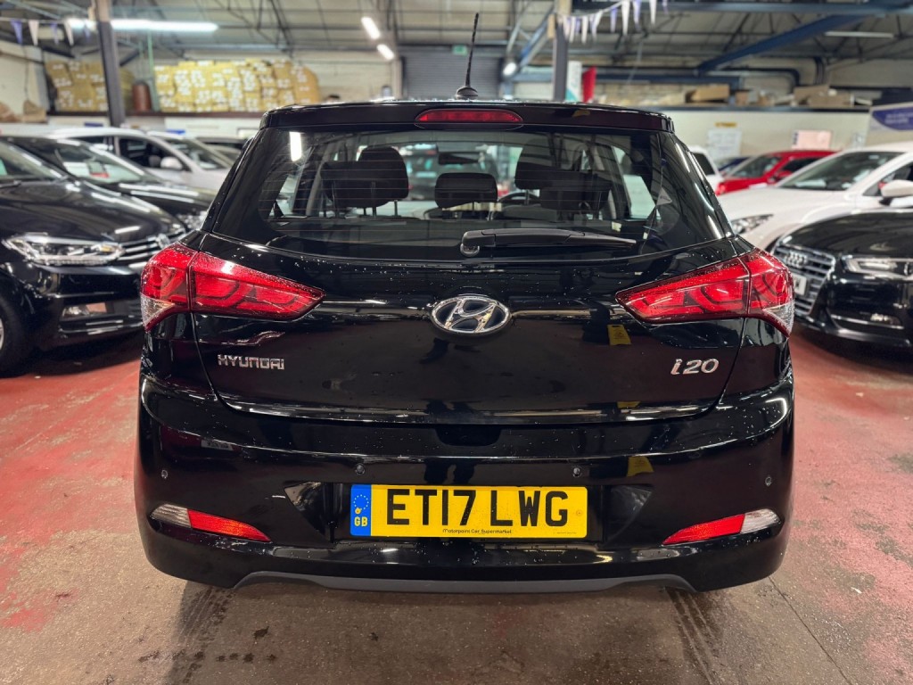 HYUNDAI I20 1.2 SE 2017