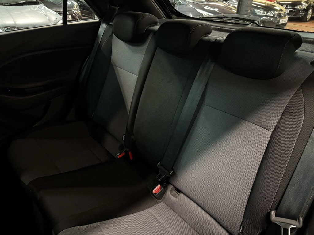 HYUNDAI I20 1.2 SE 2017