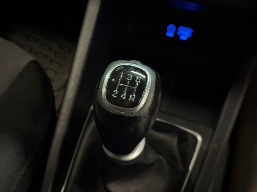 HYUNDAI I20 1.2 SE 2017