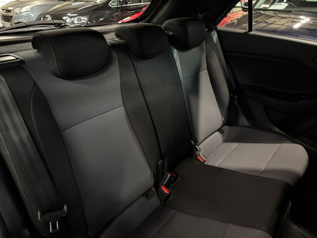 HYUNDAI I20 1.2 SE 2017