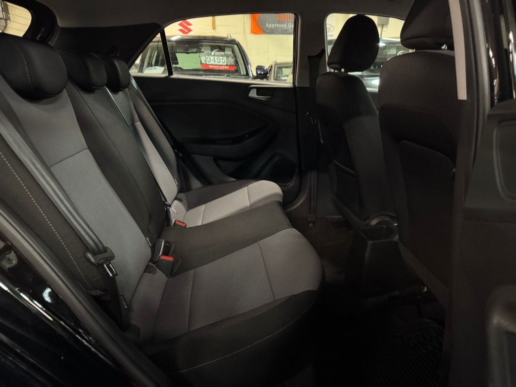 HYUNDAI I20 1.2 SE 2017