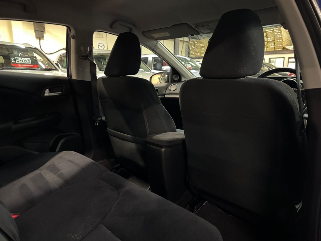 HONDA CIVIC 1.8 i-VTEC ES-T 2013