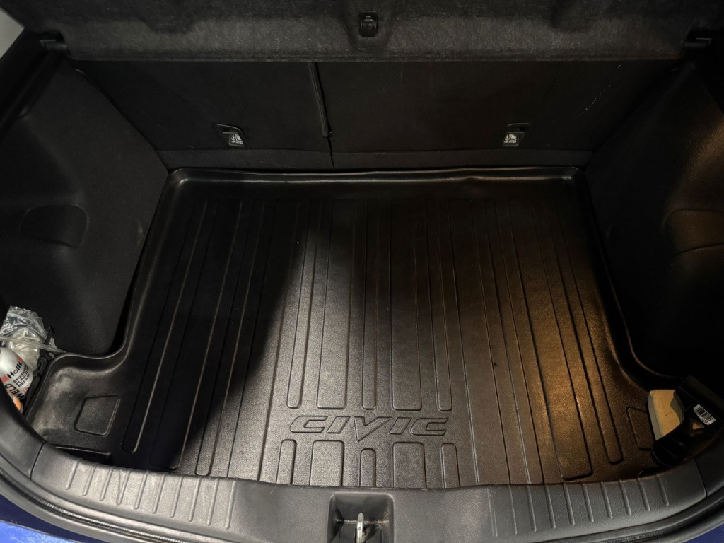 HONDA CIVIC 1.8 i-VTEC ES-T 2013