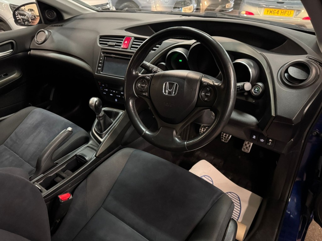 HONDA CIVIC 1.8 i-VTEC ES-T 2013