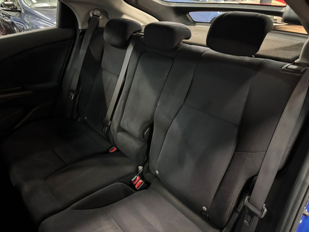 HONDA CIVIC 1.8 i-VTEC ES-T 2013