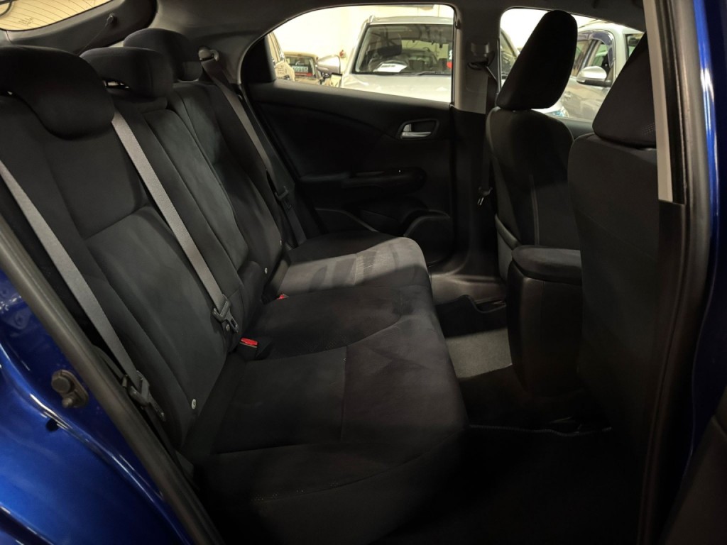 HONDA CIVIC 1.8 i-VTEC ES-T 2013