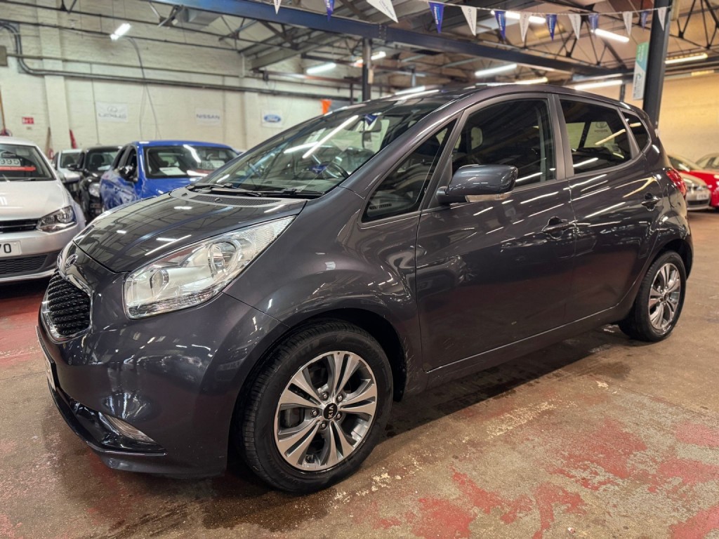 View KIA VENGA 1.6 3