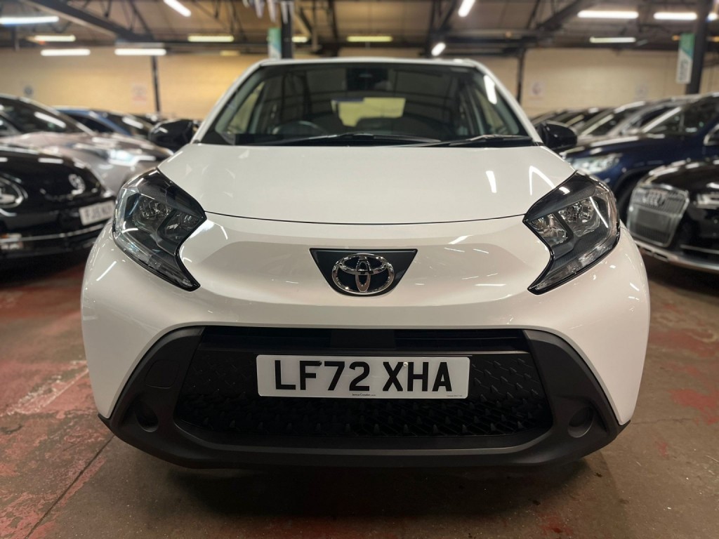 View TOYOTA AYGO X 1.0 VVT-i Pure
