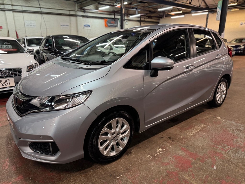 View HONDA JAZZ 1.3 i-VTEC SE Navi