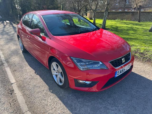 SEAT LEON