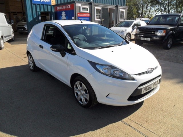 FORD FIESTA VAN