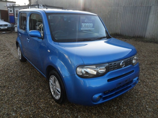 NISSAN CUBE