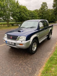 MITSUBISHI L200