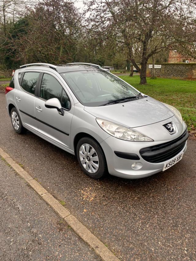 PEUGEOT 207