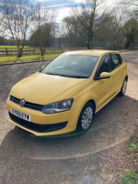 VOLKSWAGEN POLO
