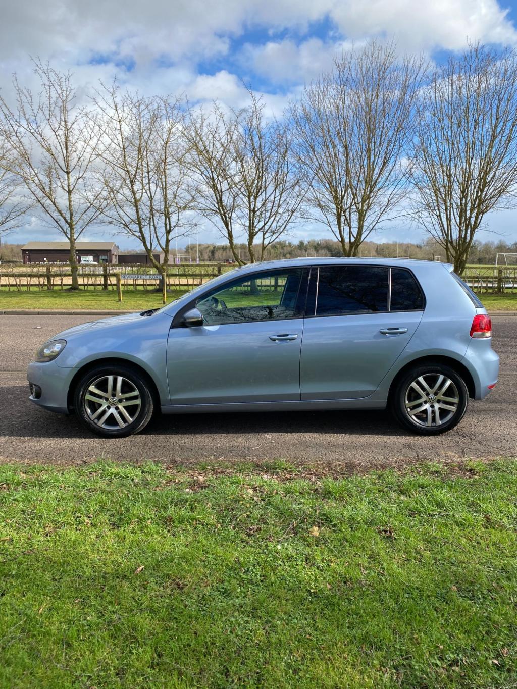 VOLKSWAGEN GOLF 1.4tsi dsg auto se 2011
