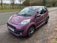 PEUGEOT 107