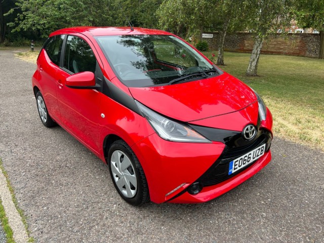 TOYOTA AYGO