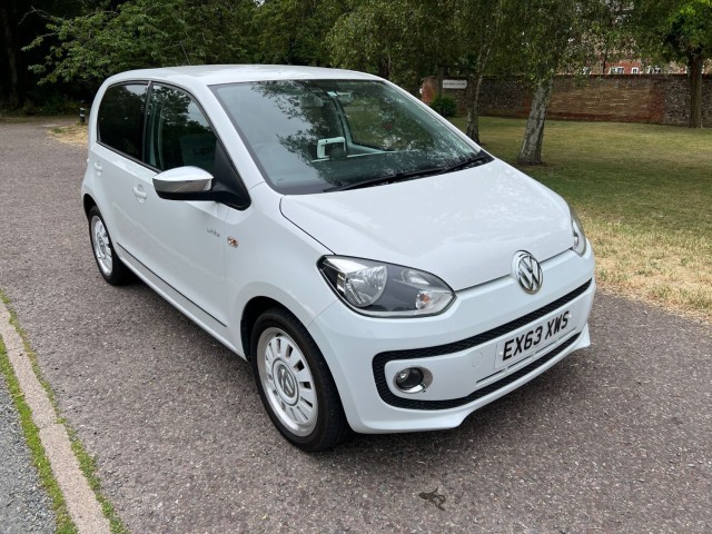 VOLKSWAGEN UP