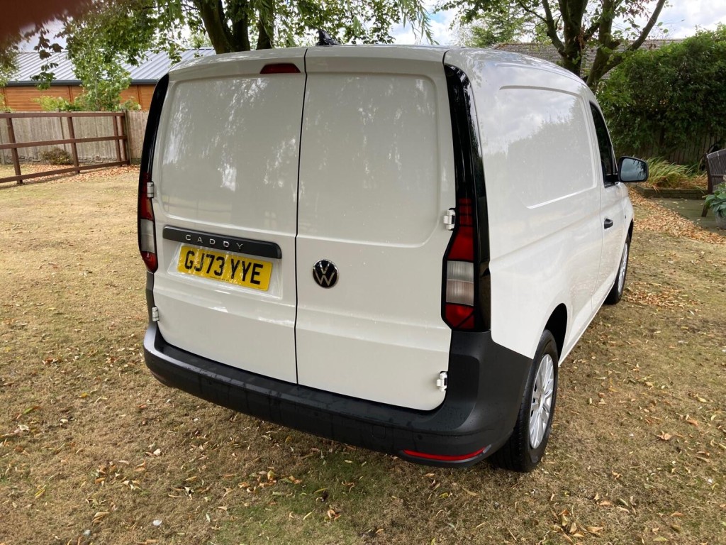 VOLKSWAGEN CADDY