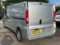 VAUXHALL VIVARO